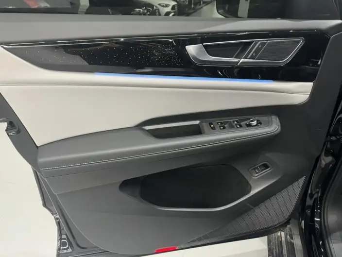 Volkswagen Teramont 2021 Model 380TSI 4WD Respect Deluxe Edition – фото 5