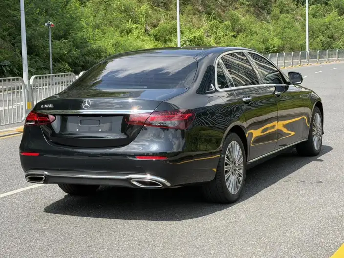Mercedes-Benz E-Class 2022 Model Facelift E 300 L Fashion Model sedan – фото 6