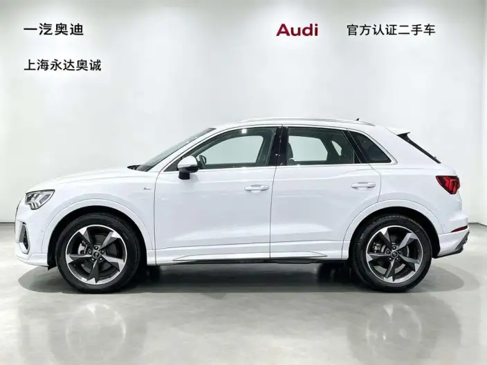 AUDI Q3 2022 Model 35 TFSI Fashion Dynamic Model – фото 3