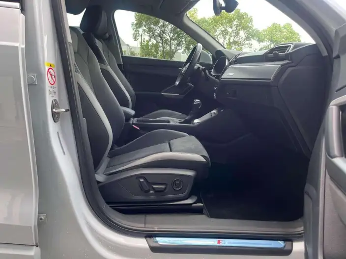 AUDI Q3 2022 Model 35 TFSI Fashion Dynamic Model – фото 8