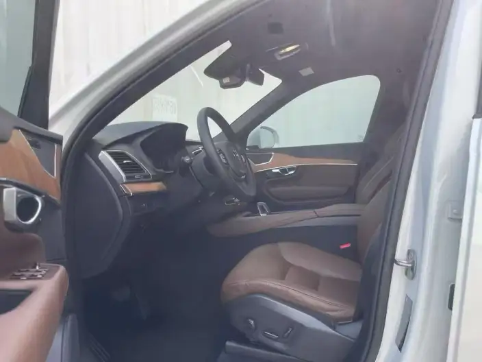 Volvo XC90 2023 Model B5 Zhixing Deluxe Edition 5 seat – фото 7