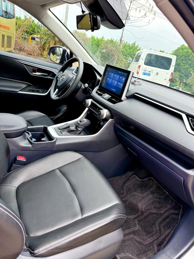 Toyota Highlander 2018 2.0T FWD Luxury 7-Seater China V – фото 7