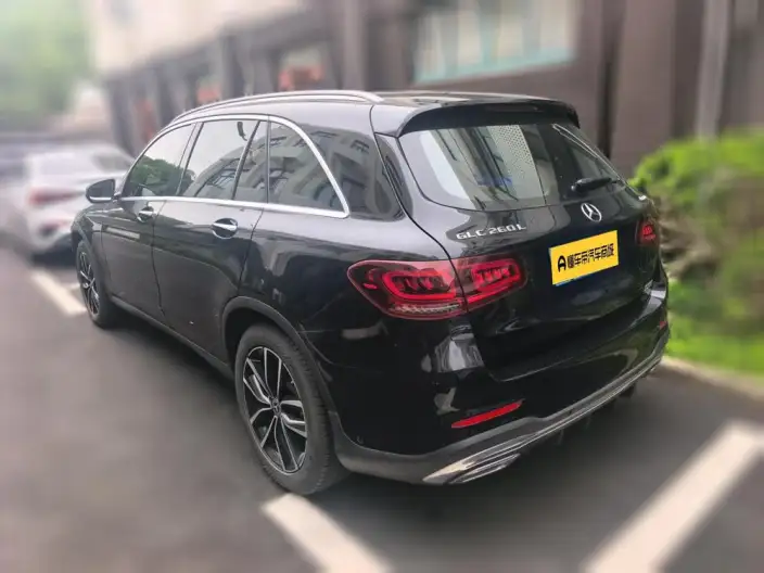Mercedes-Benz GLC 2021 Model GLC 260 L 4MATIC Luxury Model – фото 4