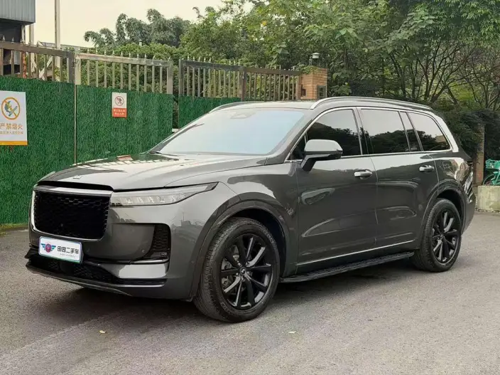 Li Auto ONE 2021 Model Extended Range 6 seat Edition – фото 1