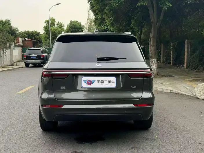Li Auto ONE 2021 Model Extended Range 6 seat Edition – фото 5