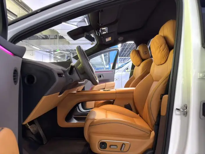 Li Auto i8 2025 Model Standard Edition – фото 7