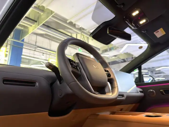 Li Auto i8 2025 Model Standard Edition – фото 9