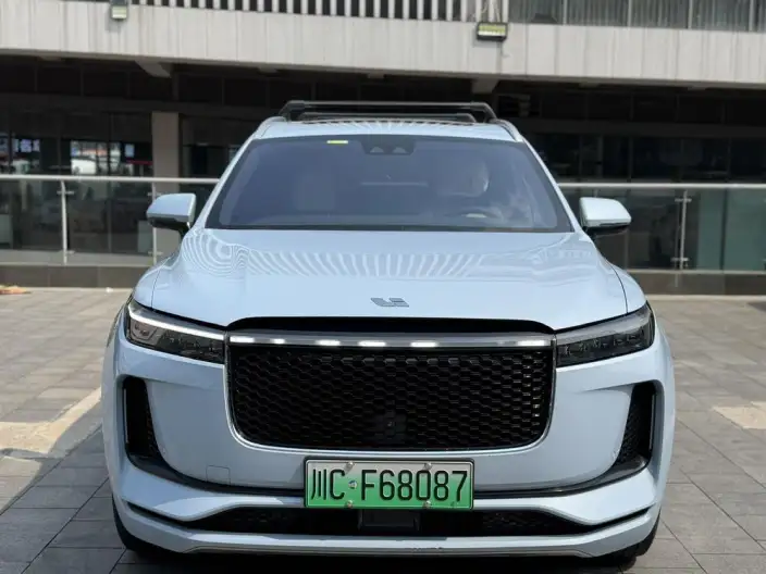 Li Auto ONE 2020 Model Extended Range 6 seat Edition – фото 2