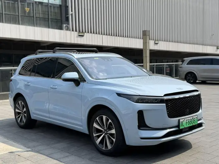 Li Auto ONE 2020 Model Extended Range 6 seat Edition – фото 3