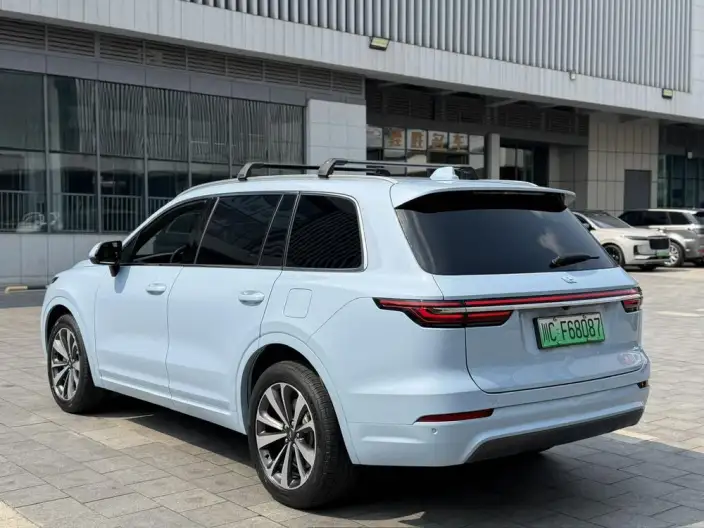 Li Auto ONE 2020 Model Extended Range 6 seat Edition – фото 4