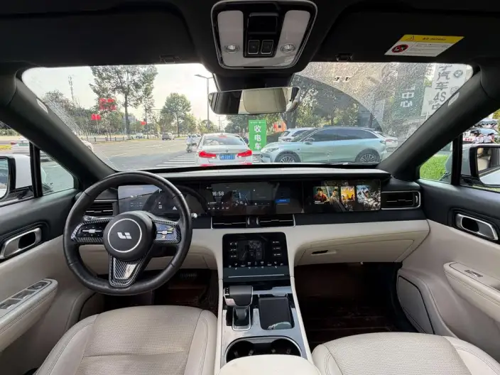 Li Auto ONE 2021 Model Extended Range 6 seat Edition – фото 7