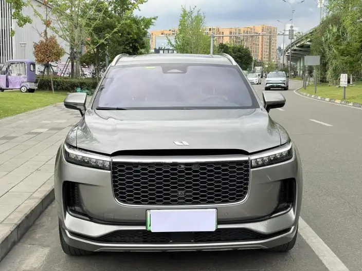 Li Auto ONE 2021 Model Extended Range 6 seat Edition – фото 2