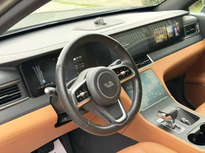 Li Auto ONE 2021 Model Extended Range 6 seat Edition – фото 9