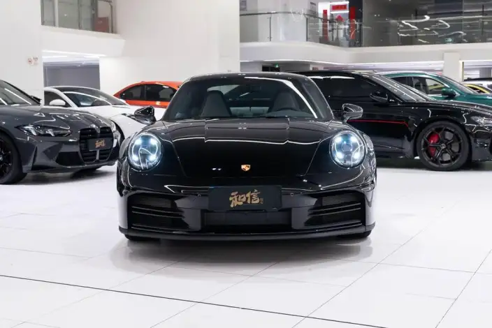 PORSCHE 911 2025 Model Carrera 3.0T – фото 2