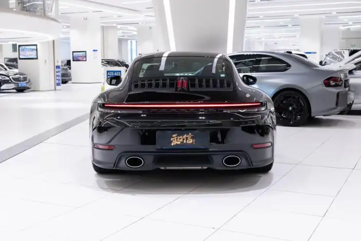 PORSCHE 911 2025 Model Carrera 3.0T – фото 5
