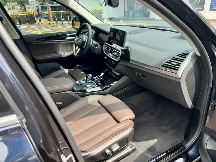 BMW iX3 2022 Model Leading Model – фото 7