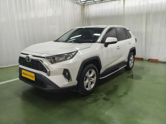 Toyota RAV4 2023 Model 2.0L CVT 2WD Urban Edition – фото 1