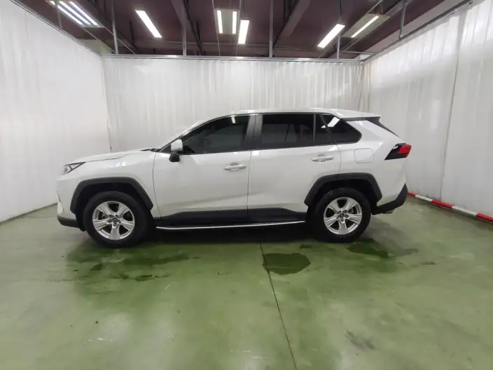 Toyota RAV4 2023 Model 2.0L CVT 2WD Urban Edition – фото 4