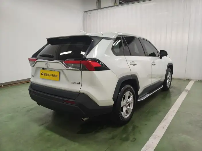 Toyota RAV4 2023 Model 2.0L CVT 2WD Urban Edition – фото 7
