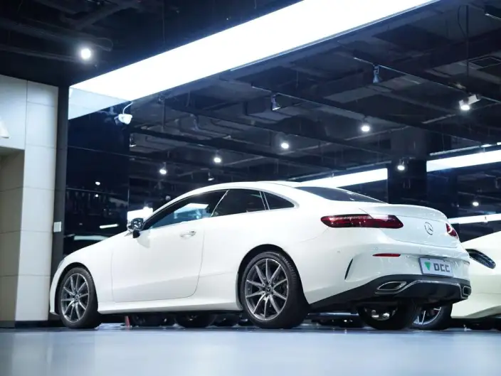 Mercedes-Benz E-Class Imported 2023 Model Facelift E 260 Coupe – фото 5