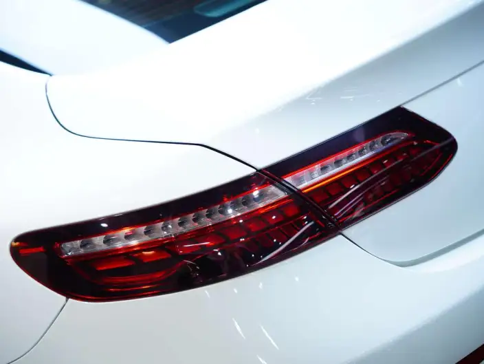 Mercedes-Benz E-Class Imported 2023 Model Facelift E 260 Coupe – фото 8