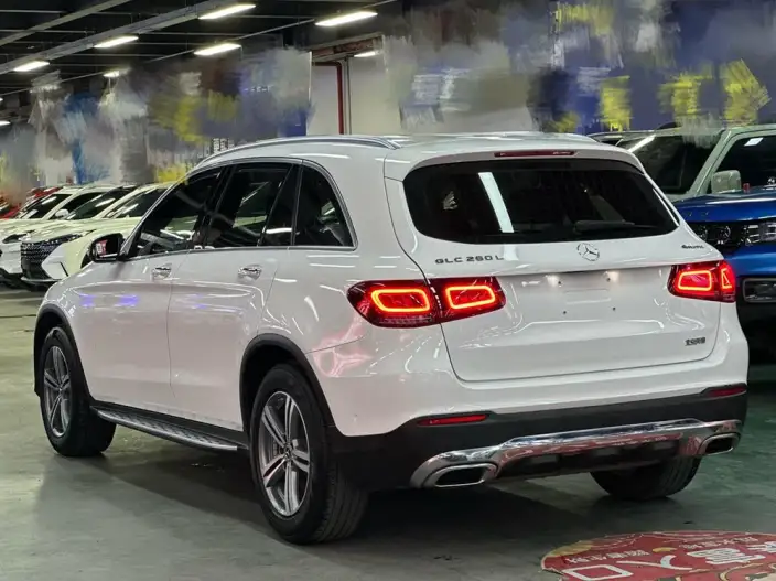 Mercedes-Benz GLC 2020 Model Facelift GLC 260 L 4MATIC Luxury Model – фото 5
