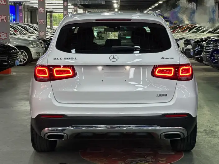Mercedes-Benz GLC 2020 Model Facelift GLC 260 L 4MATIC Luxury Model – фото 6