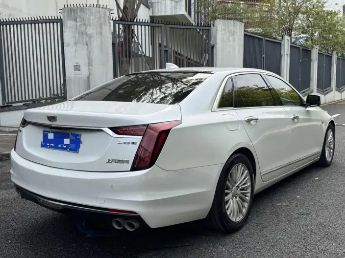 Cadillac CT6 2022 Model 28T Luxury Model – фото 6