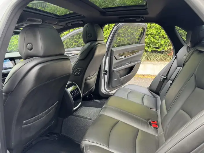 Cadillac CT6 2022 Model 28T Luxury Model – фото 10