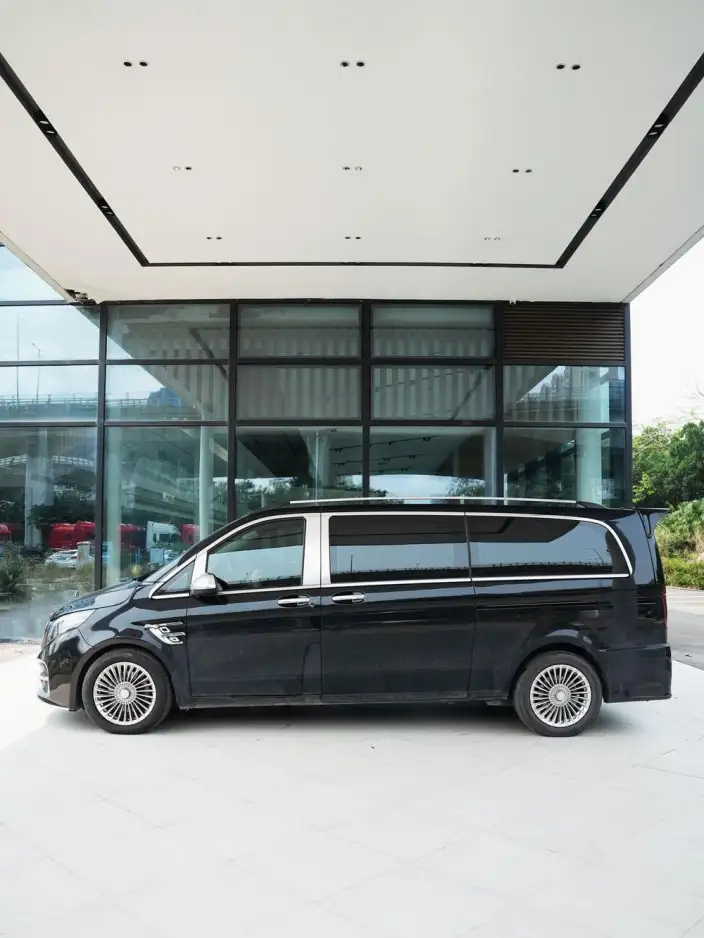 Viano 2021 Model 2.0T Business Edition 7 seat – фото 3
