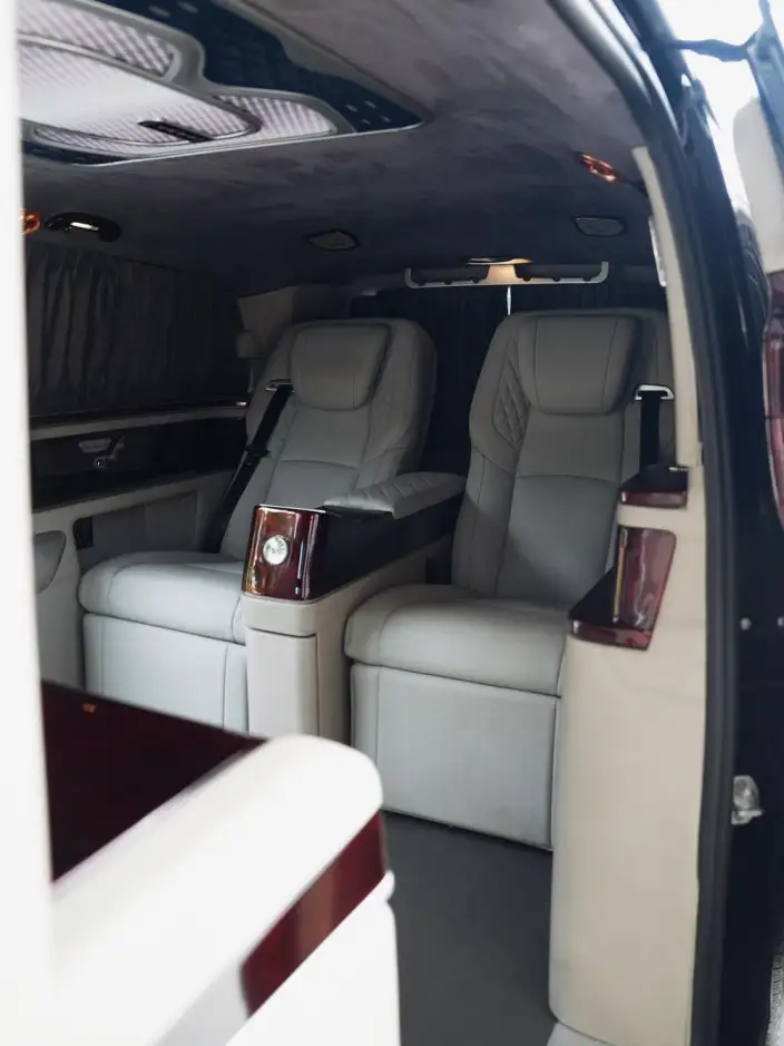 Viano 2021 Model 2.0T Business Edition 7 seat – фото 6