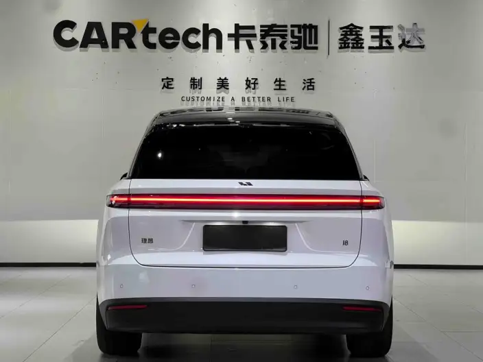 Li Auto i8 2025 Model Standard Edition – фото 6