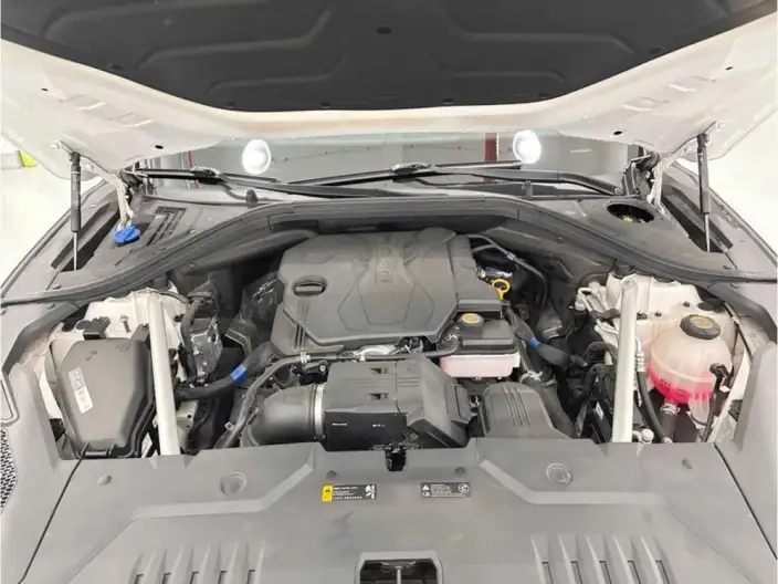Genesis GV70 2023 Model 2.5T Rear Drive Deluxe Edition – фото 6