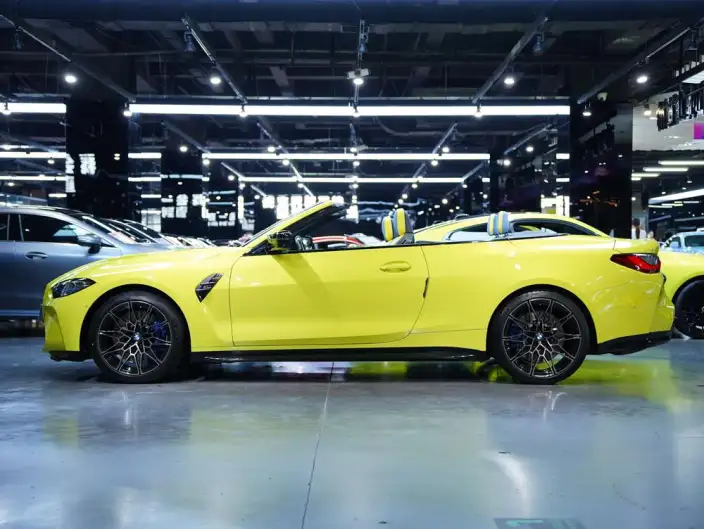 BMW M4 2023 Model M4 Convertible Coupe M xDrive – фото 3