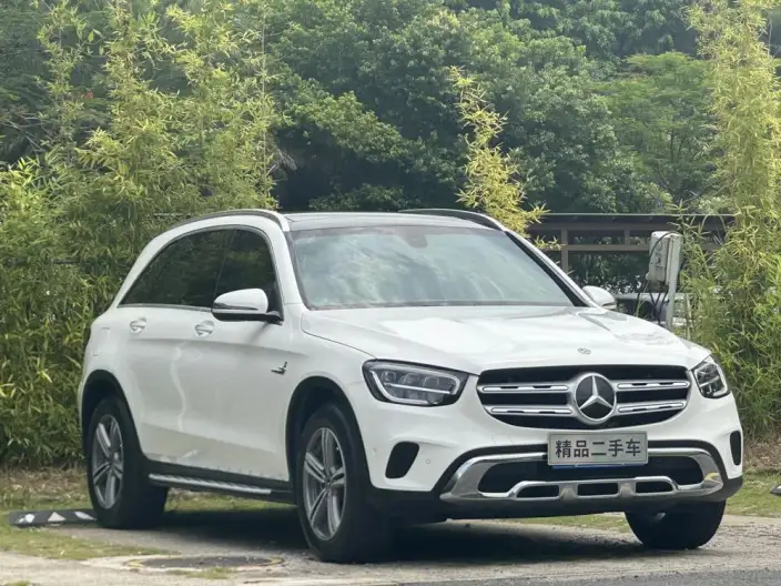 Mercedes-Benz GLC 2021 Model GLC 260 L 4MATIC Dynamic Model – фото 3