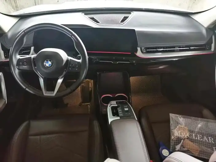BMW X1 2023 Model sDrive20Li X Design Set – фото 5