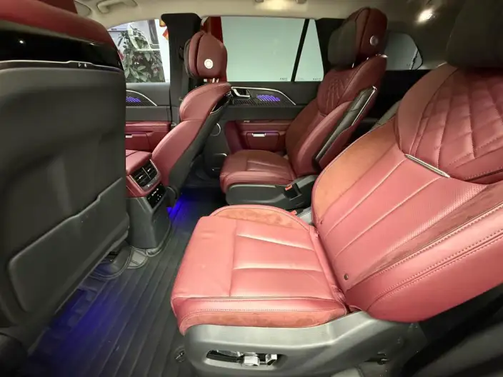 HONGQI E-HS9 2022 Model 690km Flag Xiang Edition VI seat – фото 9