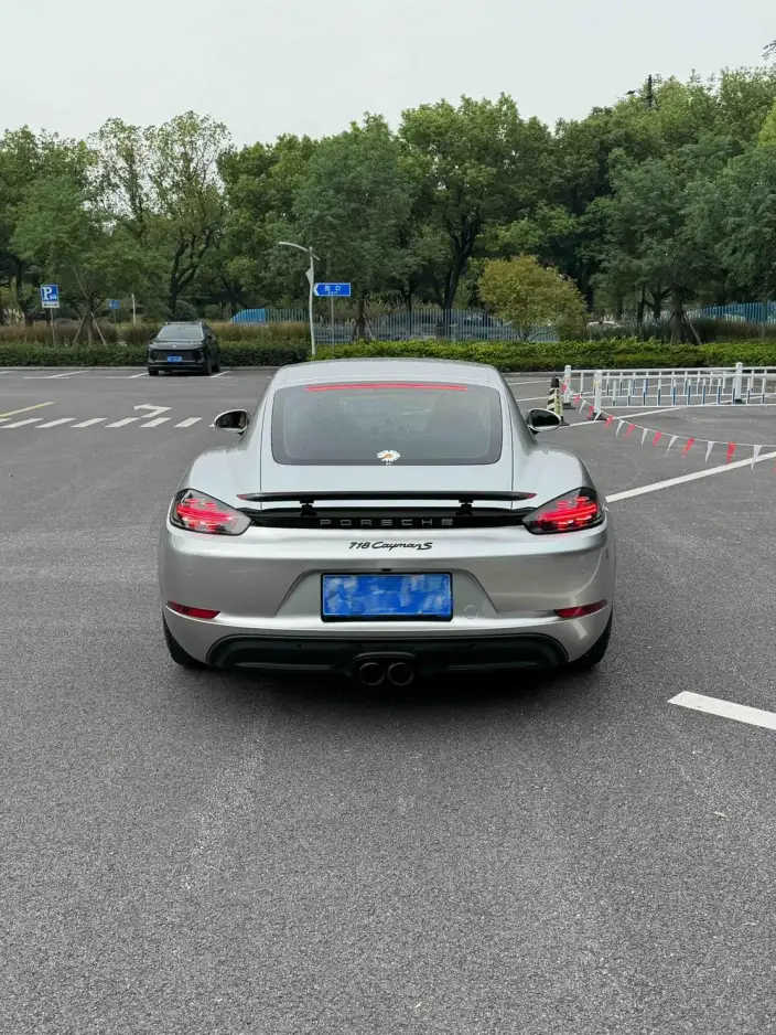 Porsche 718 2023 Model Cayman S 2.5T – фото 5