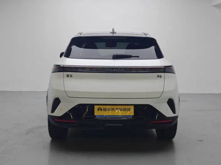Lynk & Co 06 2025 Model Renew 1.5T Halo – фото 6