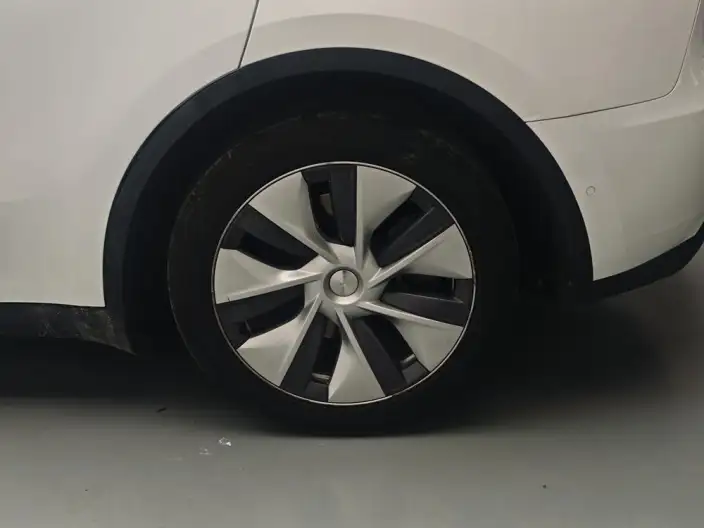 Model Y 2022 Model Facelift Rear-wheel drive version – фото 9