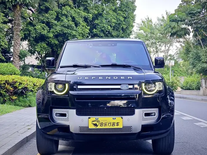 Land Rover Defender 2023 Model Facelift 90 3.0T P400 XS – фото 2