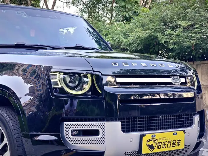 Land Rover Defender 2023 Model Facelift 90 3.0T P400 XS – фото 8