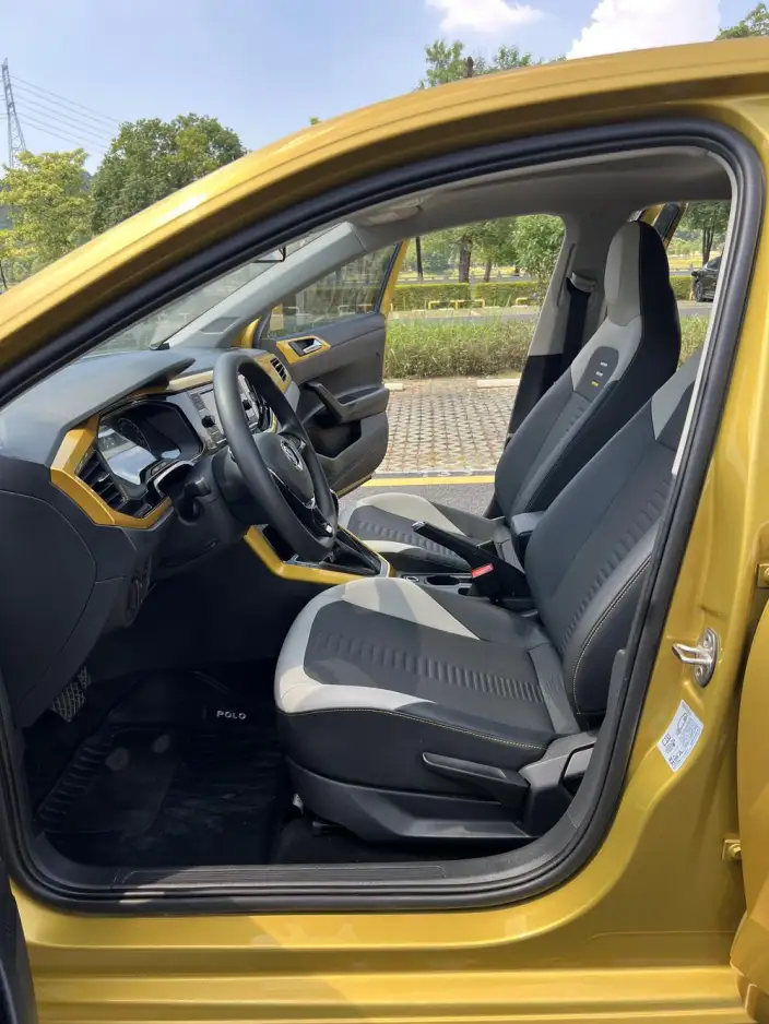 Polo 2021 Model Plus 1.5L Automatic Colorful Technology Version – фото 9