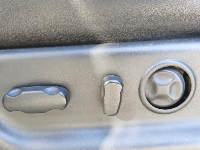 Cadillac Escalade 2010 6.0 Hybrid – фото 10