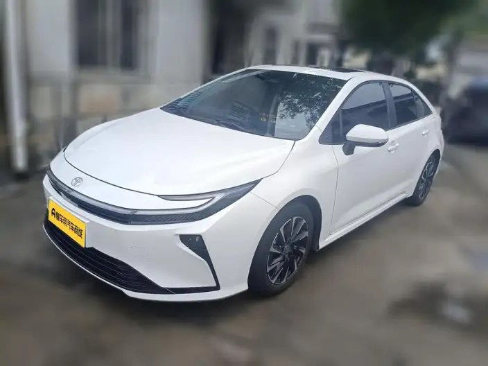 Toyota Corolla 2026 Model Intelligent Hybrid 1.8L E-CVT Elite Edition – фото 1