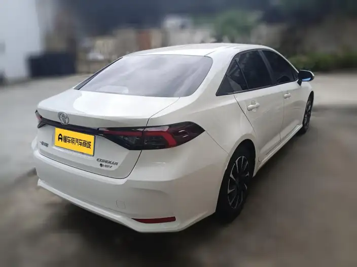 Toyota Corolla 2026 Model Intelligent Hybrid 1.8L E-CVT Elite Edition – фото 2