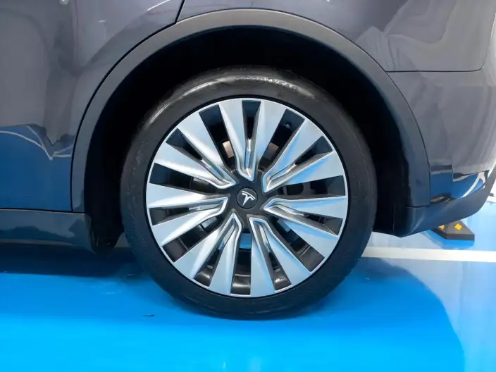 Model Y 2024 Model Rear-wheel drive version – фото 9