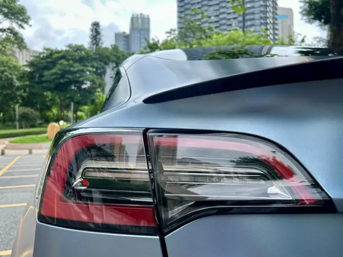 Model 3 2022 Model Performance High performance All-wheel drive version – фото 7