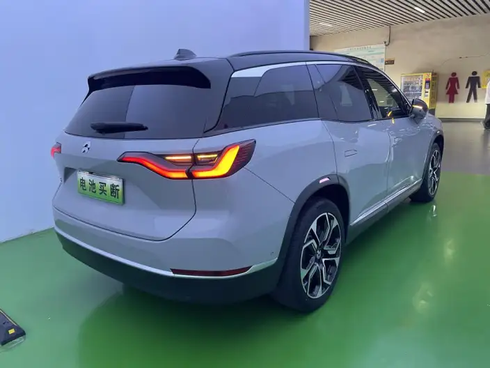 NIO ES8 2022 Model 450KM Signature Edition VII seat – фото 6