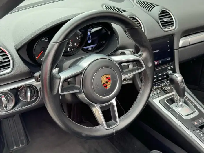 Porsche 718 2020 Model Boxster 2.0T – фото 9
